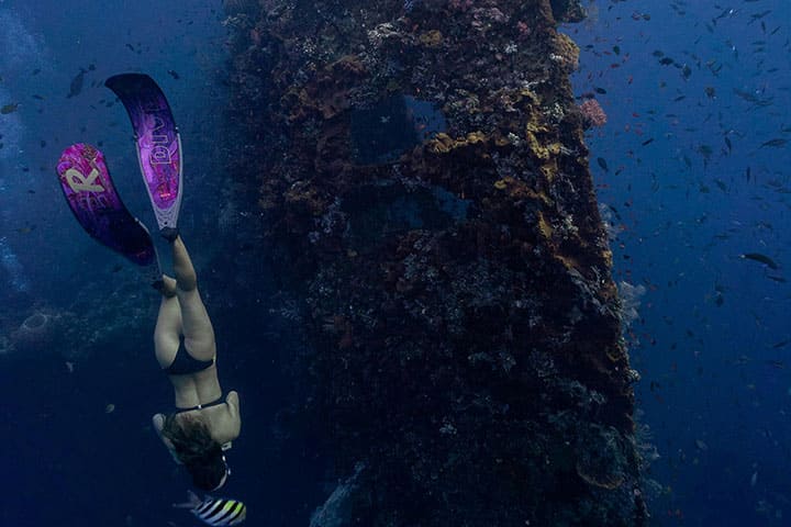 Diving in the deep sea