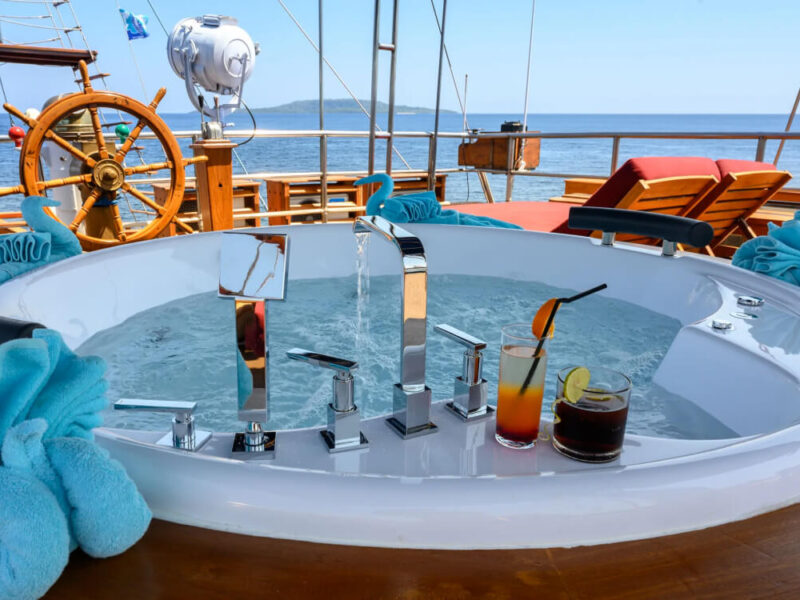 jacuzzi cheng ho