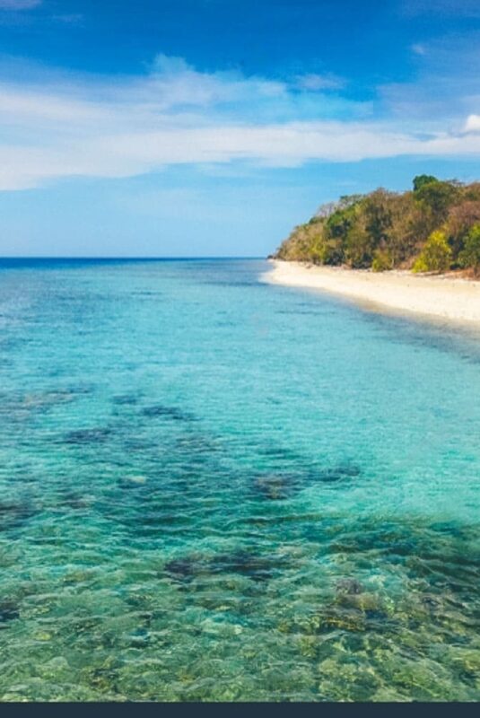 moyo island