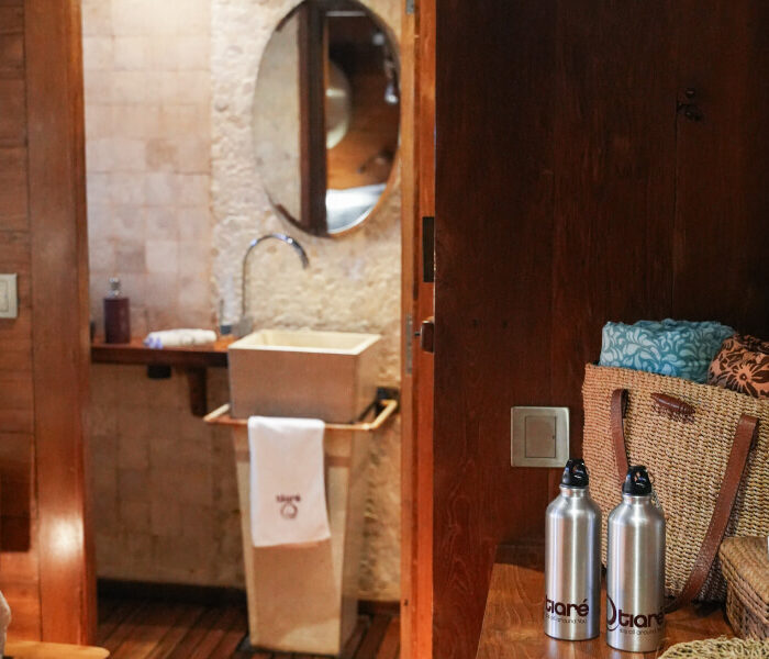 bathroom bed tiare