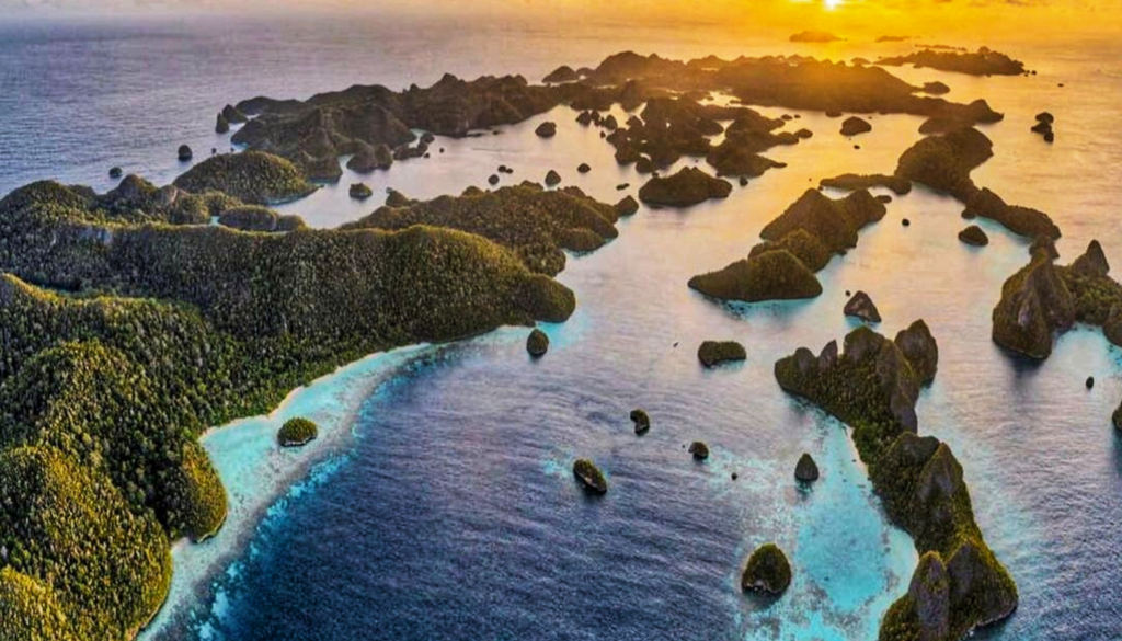 top luxury liveaboard destination