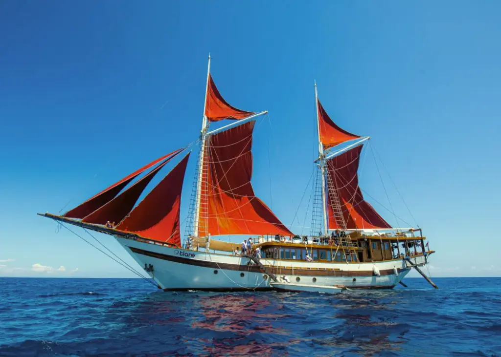 tiare phinisi yacht