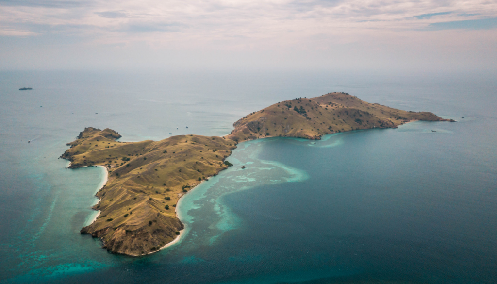komodo island liveaboard