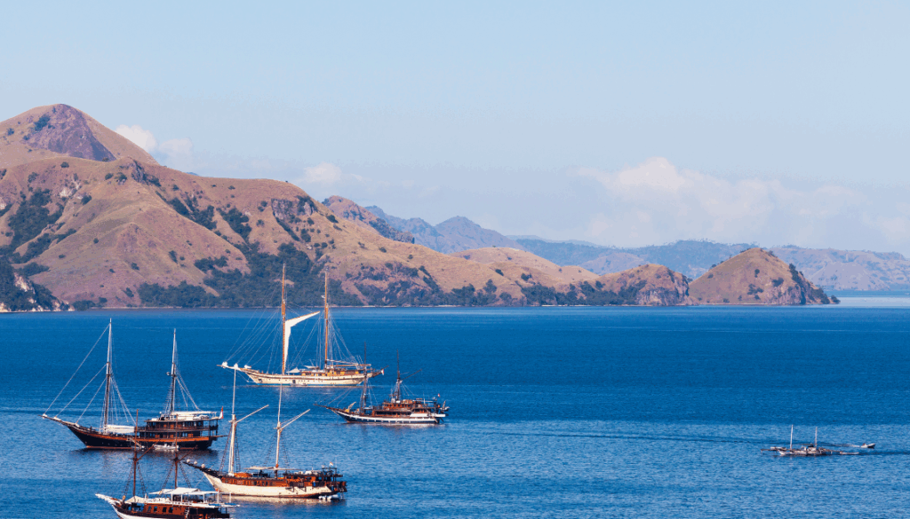 charter boat indonesia